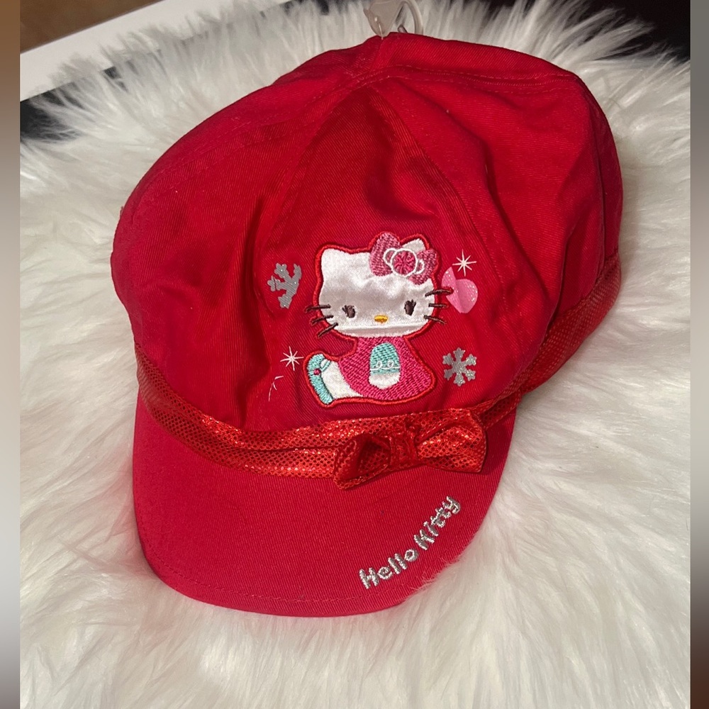 Sanrio Hello Kitty Shimmery Bow Heart Cap Hat